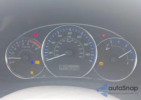 2010 Subaru Forester 2.5X Premium z USA, uszkodzony, nr VIN JF2SH6CC8AH736599